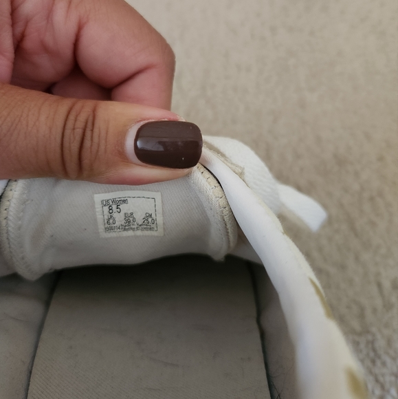 Women's Old Skool Vans - Picture 6 of 7